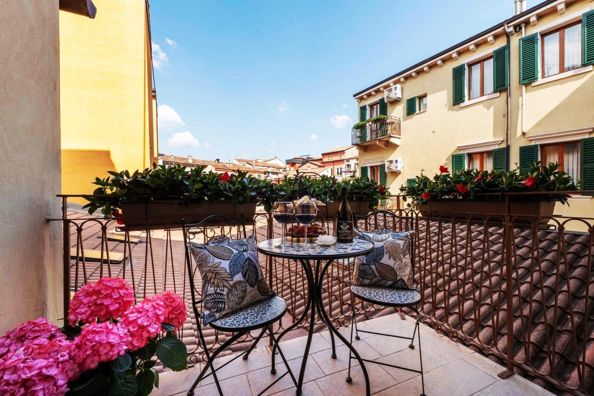 Palazzo Ristori Appartement Verona Buitenkant foto